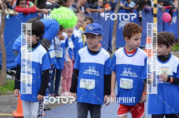Buy your photos of the eventCorridinha Central Plaza on Fotop