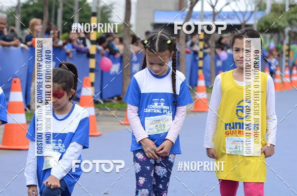 Buy your photos of the eventCorridinha Central Plaza on Fotop