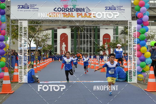 Buy your photos of the eventCorridinha Central Plaza on Fotop