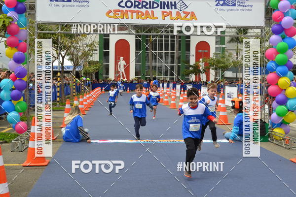 Buy your photos of the eventCorridinha Central Plaza on Fotop