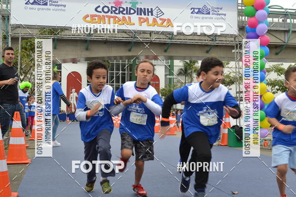 Buy your photos of the eventCorridinha Central Plaza on Fotop