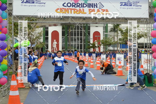 Buy your photos of the eventCorridinha Central Plaza on Fotop