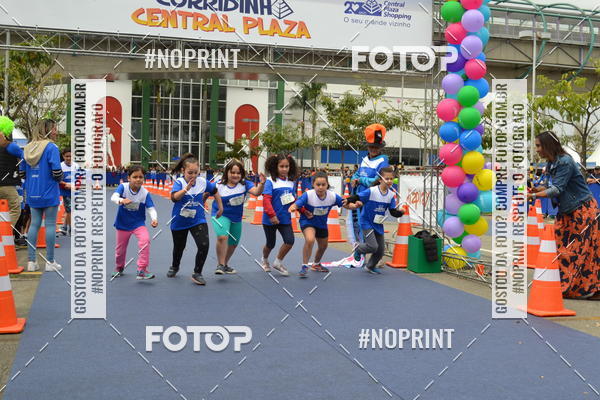 Buy your photos of the eventCorridinha Central Plaza on Fotop