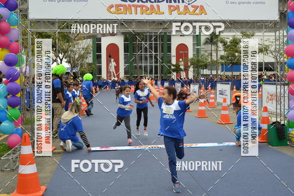 Buy your photos of the eventCorridinha Central Plaza on Fotop