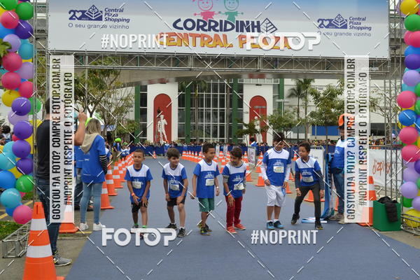 Buy your photos of the eventCorridinha Central Plaza on Fotop