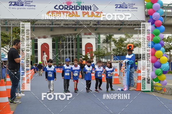 Buy your photos of the eventCorridinha Central Plaza on Fotop