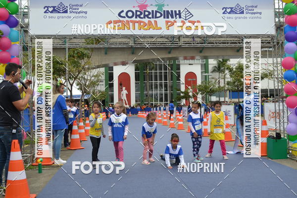 Buy your photos of the eventCorridinha Central Plaza on Fotop