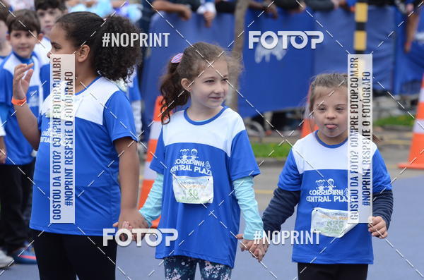 Buy your photos of the eventCorridinha Central Plaza on Fotop