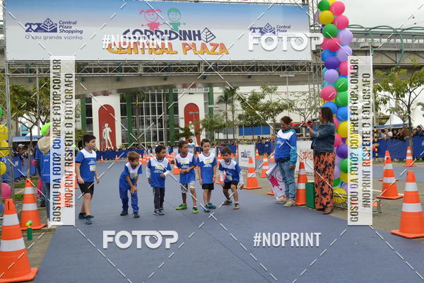 Buy your photos of the eventCorridinha Central Plaza on Fotop