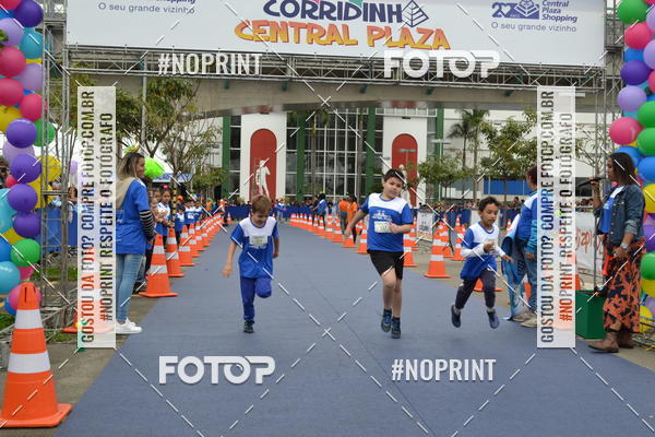 Buy your photos of the eventCorridinha Central Plaza on Fotop