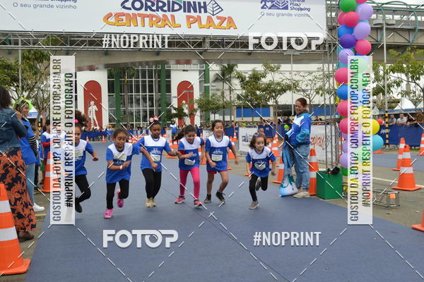 Buy your photos of the eventCorridinha Central Plaza on Fotop