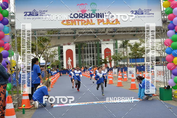 Buy your photos of the eventCorridinha Central Plaza on Fotop