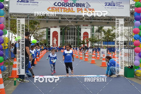 Buy your photos of the eventCorridinha Central Plaza on Fotop