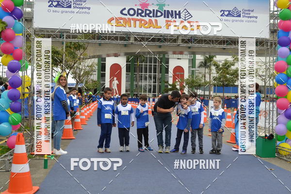 Buy your photos of the eventCorridinha Central Plaza on Fotop