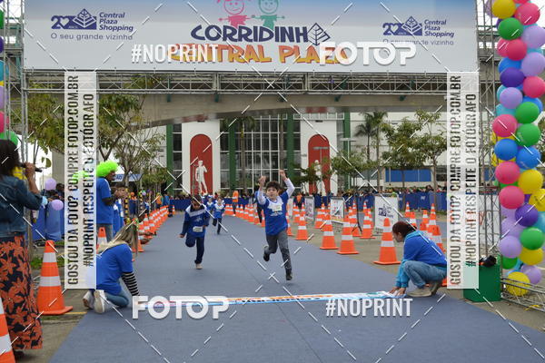 Buy your photos of the eventCorridinha Central Plaza on Fotop