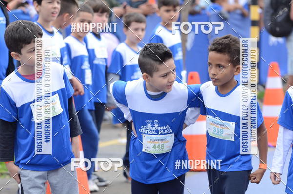 Buy your photos of the eventCorridinha Central Plaza on Fotop