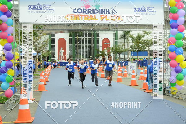 Buy your photos of the eventCorridinha Central Plaza on Fotop