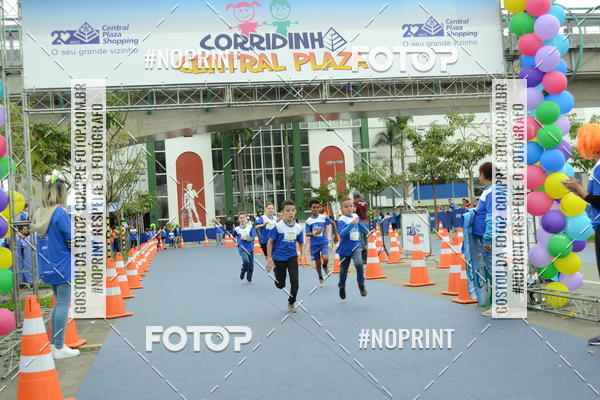 Buy your photos of the eventCorridinha Central Plaza on Fotop