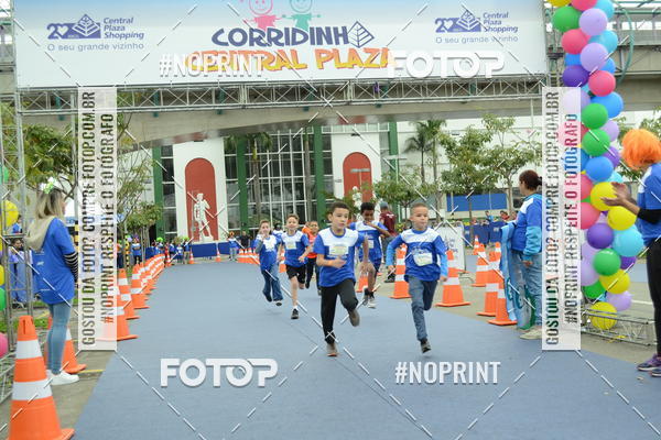 Buy your photos of the eventCorridinha Central Plaza on Fotop