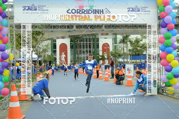 Buy your photos of the eventCorridinha Central Plaza on Fotop
