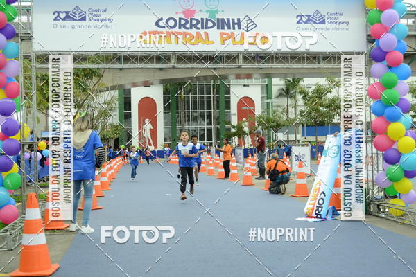 Buy your photos of the eventCorridinha Central Plaza on Fotop