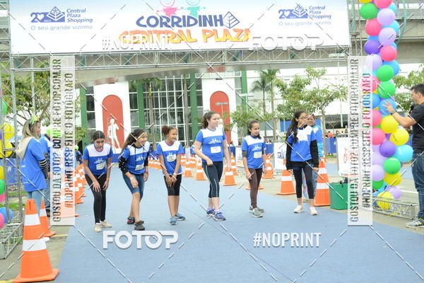 Buy your photos of the eventCorridinha Central Plaza on Fotop