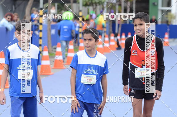 Buy your photos of the eventCorridinha Central Plaza on Fotop