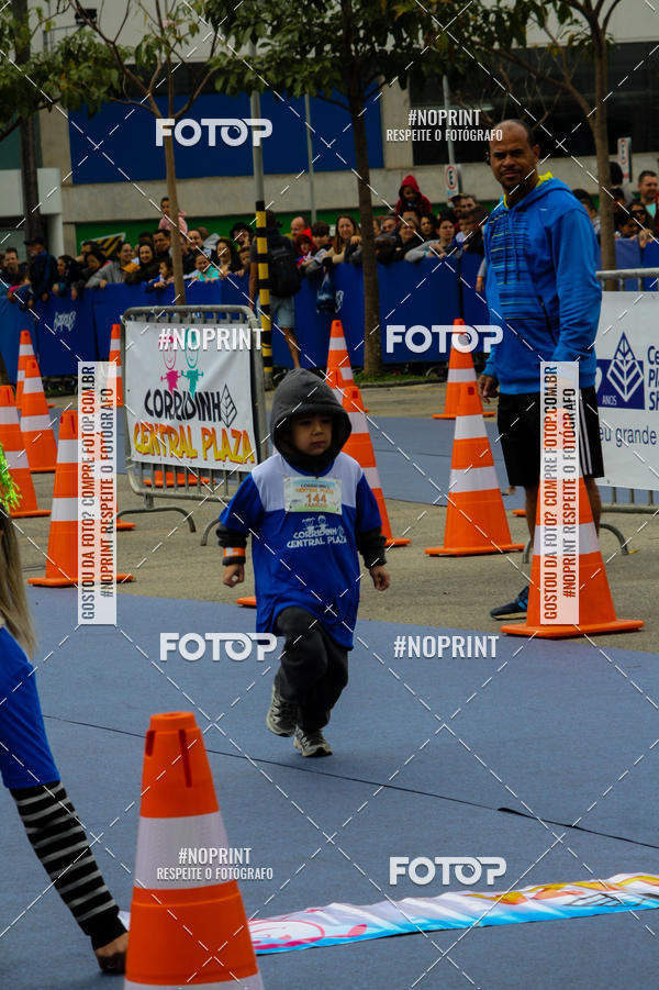 Buy your photos of the eventCorridinha Central Plaza on Fotop