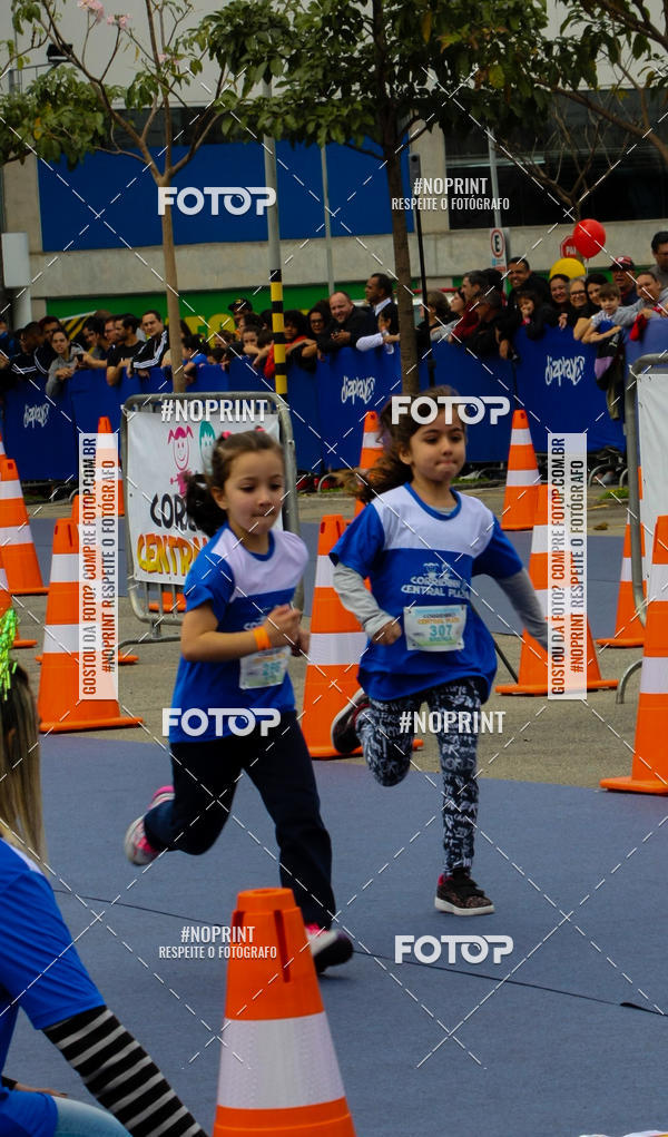 Buy your photos of the eventCorridinha Central Plaza on Fotop