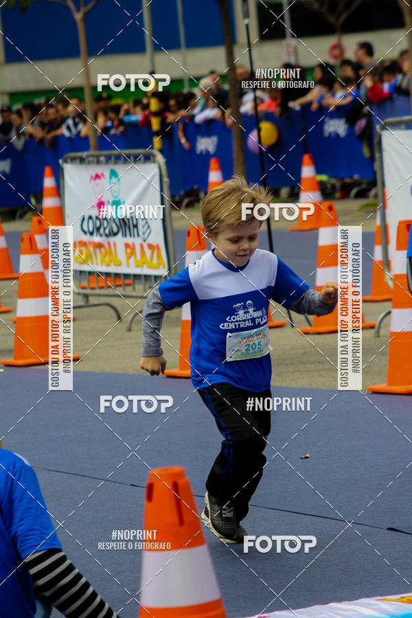Buy your photos of the eventCorridinha Central Plaza on Fotop