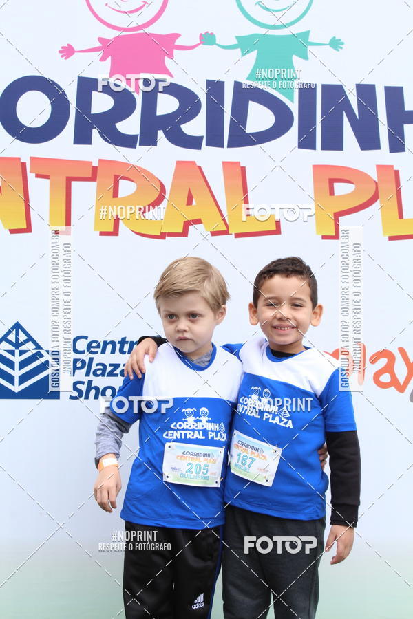 Buy your photos of the eventCorridinha Central Plaza on Fotop