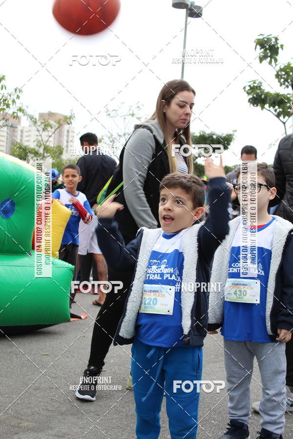 Buy your photos of the eventCorridinha Central Plaza on Fotop