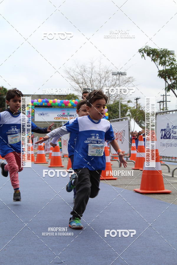 Buy your photos of the eventCorridinha Central Plaza on Fotop