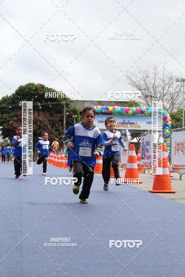 Buy your photos of the eventCorridinha Central Plaza on Fotop