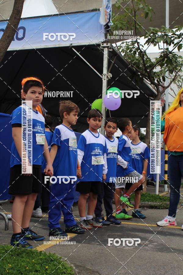 Buy your photos of the eventCorridinha Central Plaza on Fotop