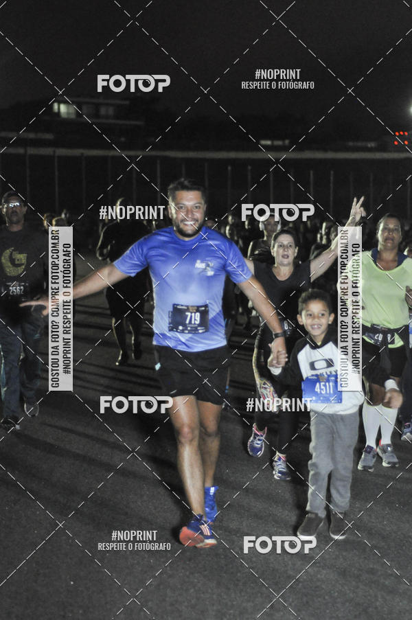 Buy your photos of the eventUp Night Run - So Paulo - 2019 on Fotop