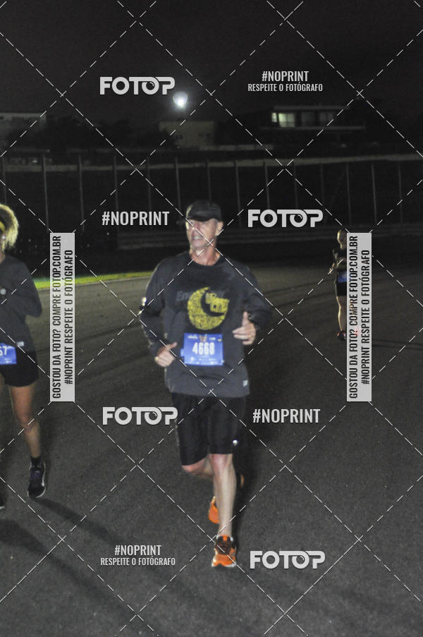 Buy your photos of the eventUp Night Run - So Paulo - 2019 on Fotop