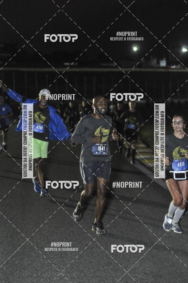 Buy your photos of the eventUp Night Run - So Paulo - 2019 on Fotop