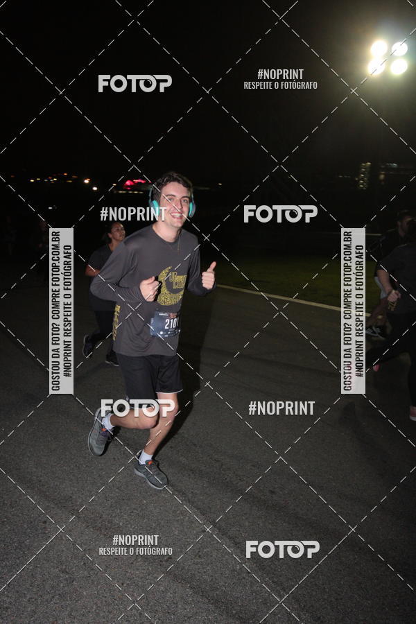 Buy your photos of the eventUp Night Run - So Paulo - 2019 on Fotop
