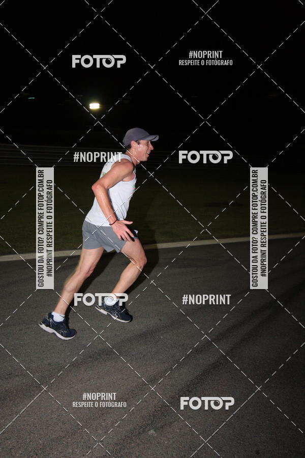 Buy your photos of the eventUp Night Run - So Paulo - 2019 on Fotop