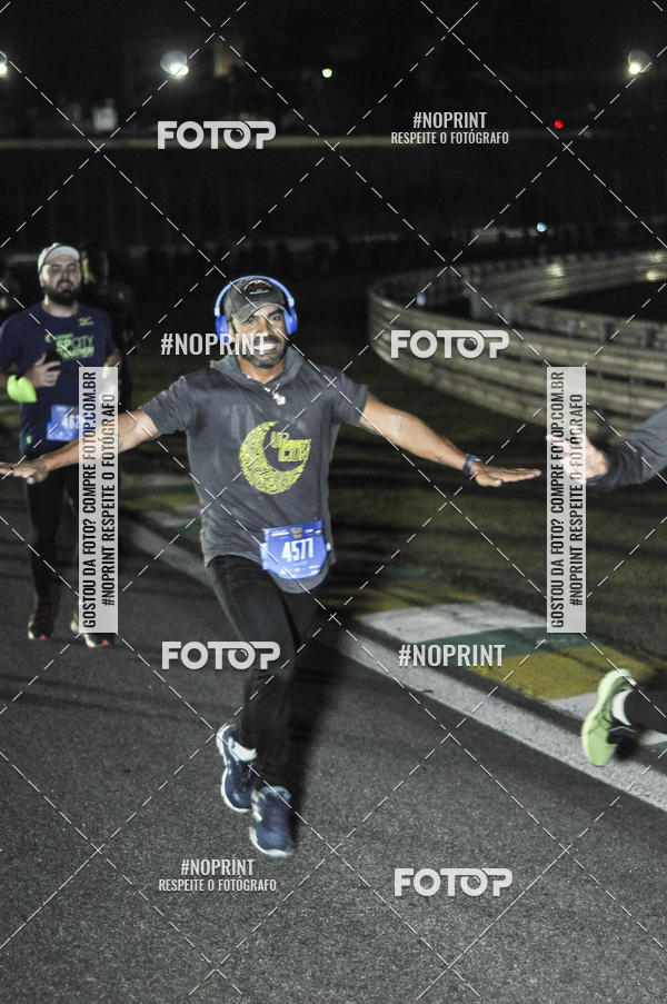 Buy your photos of the eventUp Night Run - So Paulo - 2019 on Fotop