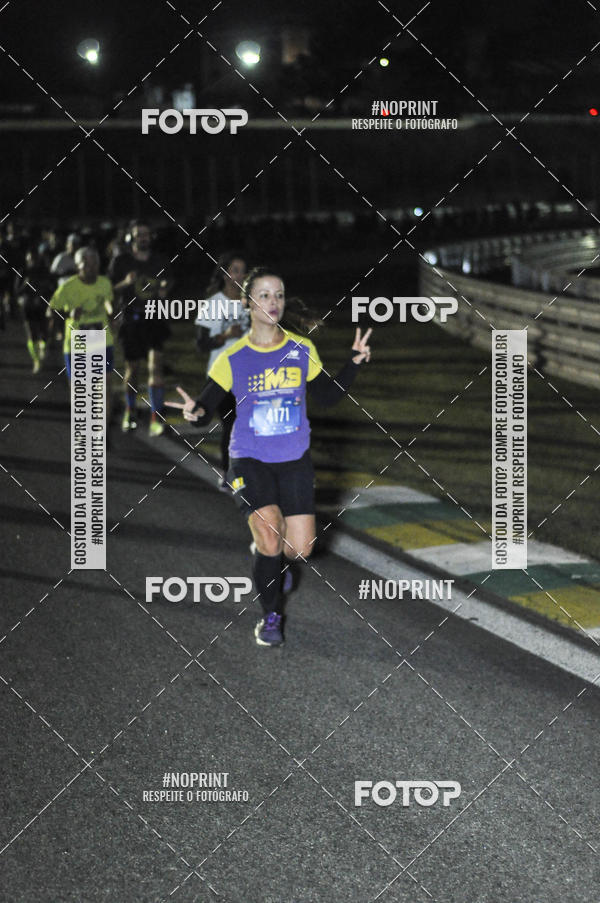 Achetez vos photos de l'vnementUp Night Run - So Paulo - 2019 sur Fotop