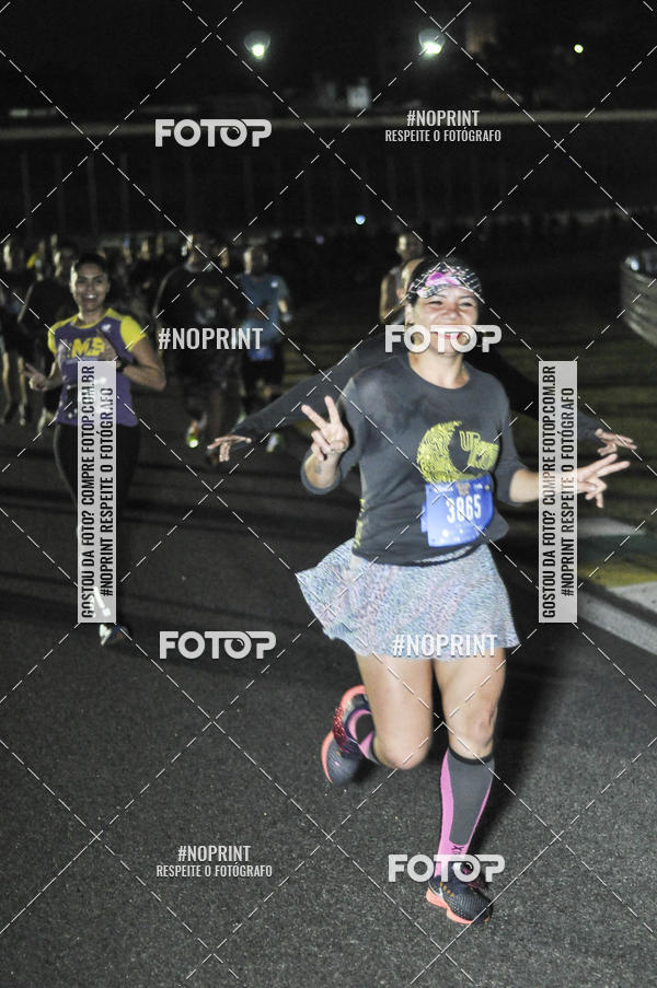 Achetez vos photos de l'vnementUp Night Run - So Paulo - 2019 sur Fotop