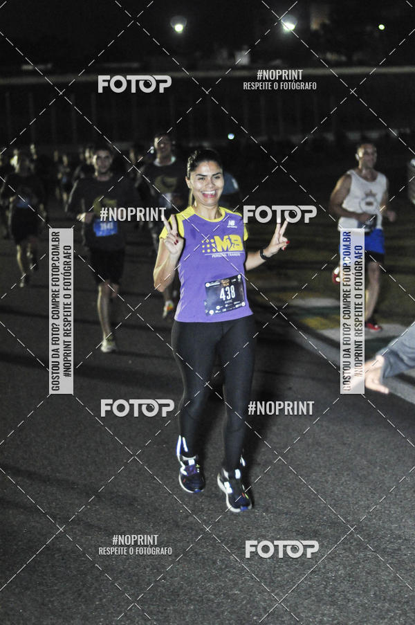 Achetez vos photos de l'vnementUp Night Run - So Paulo - 2019 sur Fotop