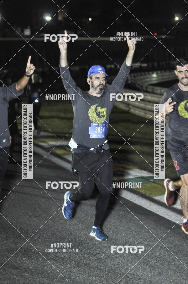 Achetez vos photos de l'vnementUp Night Run - So Paulo - 2019 sur Fotop