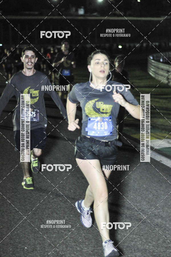 Achetez vos photos de l'vnementUp Night Run - So Paulo - 2019 sur Fotop