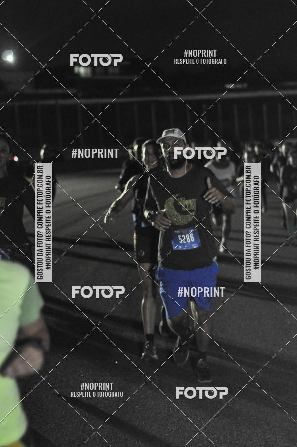 Buy your photos of the eventUp Night Run - So Paulo - 2019 on Fotop