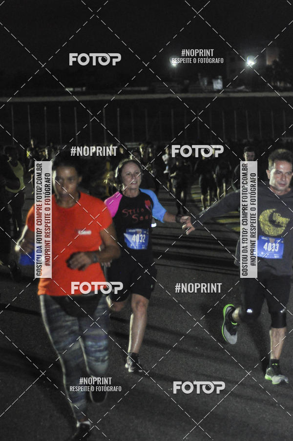Buy your photos of the eventUp Night Run - So Paulo - 2019 on Fotop