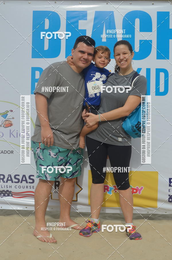 Buy your photos of the eventBEACH RUN KIDS 6 on Fotop