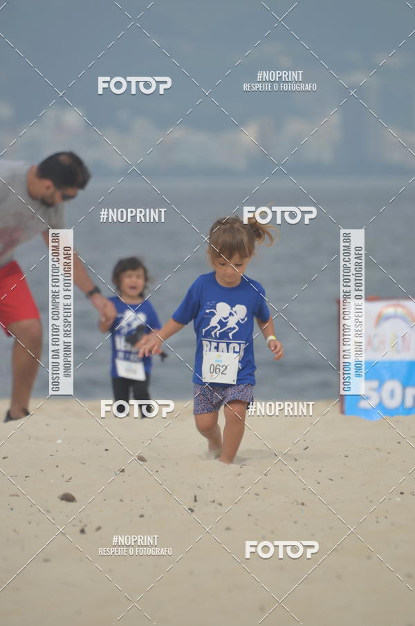 Buy your photos of the eventBEACH RUN KIDS 6 on Fotop